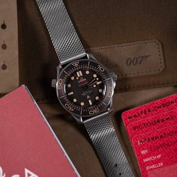 Omega Seamaster Diver 300 M 007 2025 Full Set