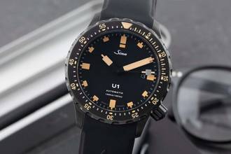  Sinn U1 S E Stahl Automatik Herrenuhr Ref. 1010.023 Box & Papiere 2017 