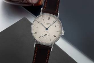 Thumbnail von NOMOS Tangente Einheitspreis 2003 Handaufzug Stahl Box und Papiere 2003