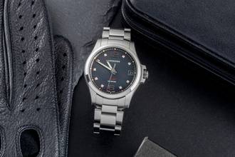 Thumbnail von Longines Conquest Stahl Quarz Damenuhr MOP Dial Diamonds Ref. L3.316.4.88.6 Box
