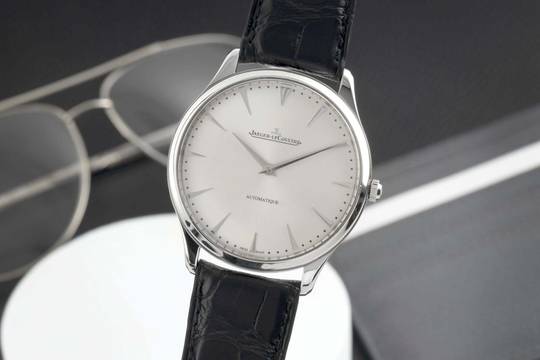 Jaeger-LeCoultre Master Control Ultra Thin Herrenuhr Automatik Ref. Q1338421