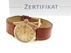 Thumbnail von Rolex Datejust 31 18 Karat Gelbgold Datejust 31 mm Medium mit Krokoband und original Schließe original Box im Top Zustand von 1977