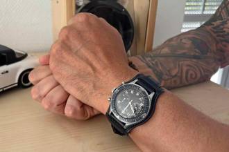 Thumbnail von Heuer Bundeswehr Flyback Zivile Version Flyback Tropical mit prominenter Geschichte