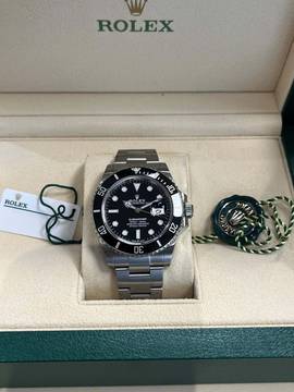 Rolex Submariner Date 126610LN Full Set 2022