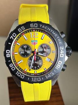 TAG Heuer Formula 1 Quarz CAZ101AM.FT8054 Formula 1 Chrono Yellow-NEU-Box + Papiere Full Set NEW-43mm