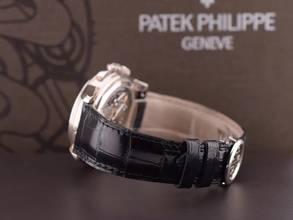 Thumbnail von Patek Philippe Perpetual Calendar Chronograph Grand Complications 5270g-001 Perpetual Calendar Chronograph Grand White Gold Like New Full Set