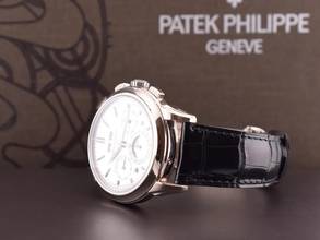 Thumbnail von Patek Philippe Perpetual Calendar Chronograph Grand Complications 5270g-001 Perpetual Calendar Chronograph Grand White Gold Like New Full Set