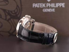 Thumbnail von Patek Philippe Perpetual Calendar Chronograph Grand Complications 5270g-001 Perpetual Calendar Chronograph Grand White Gold Like New Full Set