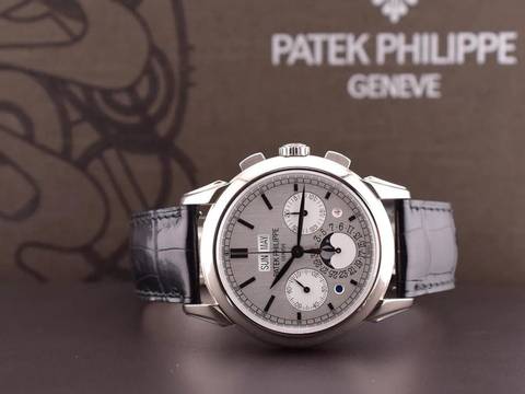  Patek Philippe Perpetual Calendar Grand Complications 5270g-001 Perpetual Calendar Chronograph Grand White Gold Like New Full Set 