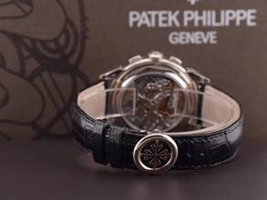 Thumbnail von Patek Philippe Perpetual Calendar Chronograph Grand Complications 5270g-001 Perpetual Calendar Chronograph Grand White Gold Like New Full Set