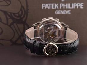 Thumbnail von Patek Philippe Perpetual Calendar Chronograph Grand Complications 5270g-001 Perpetual Calendar Chronograph Grand White Gold Like New Full Set