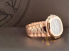 Thumbnail von Patek Philippe Nautilus 5980/1r - Wie neu, vollständiges Set, Service Patek