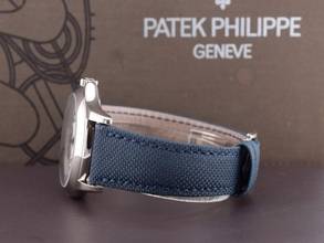 Thumbnail von Patek Philippe World Time Komplikationen World Time 5130g Weißgold Silberzifferblatt - Wie neu Vollständiges Set