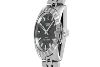 Thumbnail von Tudor Classic Date Black Dial Edelstahl Automatik Herrenuhr Ref. 21010 J-Serie
