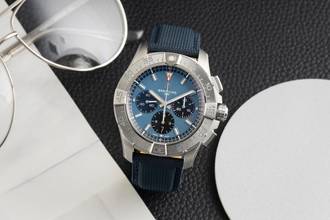 Thumbnail von Breitling Avenger B01 Chronograph 44 Stahl Automatik Ref. AB0147101C1X1 B&P New