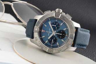 Thumbnail von Breitling Avenger B01 Chronograph 44 Stahl Automatik Ref. AB0147101C1X1 B&P New