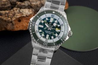 Thumbnail von Breitling Superocean 46 Super Diver Titan Automatik Ref. E10379D3L1E1 B&P New