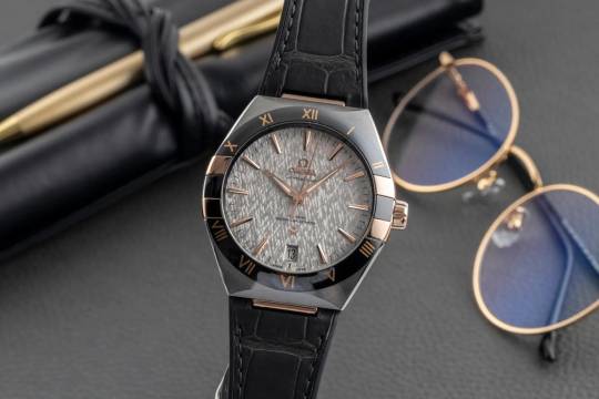 Omega Constellation Stahl / Sedna-Gold 131.23.41.21.06.001 B&P