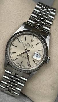  Rolex Datejust 36 Top condition box and papers no stretch 2 years warranty 