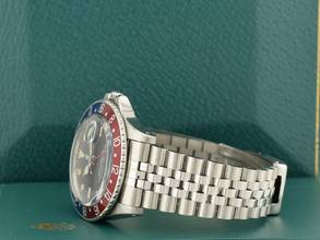 Thumbnail von Rolex GMT-Master 1675 Jubilee Bracelet With Box 1966