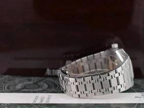 Thumbnail von Audemars Piguet Royal Oak Selfwinding wie neu vollständiges Set 2008 Ita