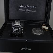 Thumbnail von Omega Speedmaster Professional Moonwatch Apollo 11 40th Anniversary Ø 42 mm Ltd. Edition 7969 St. kompletter Auslieferungszustand ungetragen