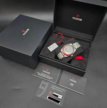 Thumbnail von Tudor Black Bay GMT 58 GMT 7939G1A0NRU-0003 Jubilä-Armband Ungetragen/Neuwertig Vollständiges Set 6-2026