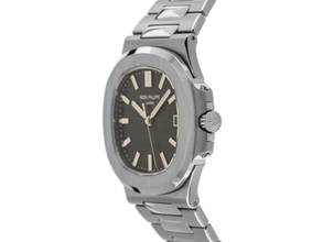Thumbnail von Patek Philippe Nautilus Ref.5711/1A-014 Bj.2021 Full Set wie Neu Vintage Nautilus Green Dial