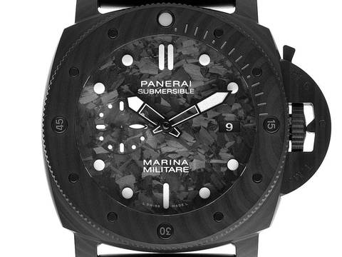 Panerai Submersible Marina Militare Carbotech Ref.PAM00979 2025 Full Set Ungetragen Submersible Marina Militare Carbon