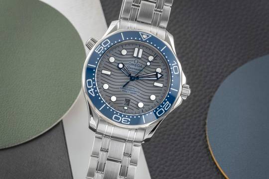  Omega Seamaster Diver 300 M Co-Axial Automatik 210.30.42.20.06.001 B&P 