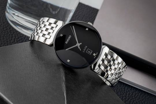  Rado Florence Stahl Quarz Damenuhr Ref. R48912713 073.3912.4 Box & Papiere 2023 