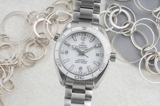 Thumbnail von Omega Seamaster Planet Ocean Stahl Automatik Herrenuhr 232.32.42.21.04.001 B&P