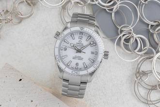 Thumbnail von Omega Seamaster Planet Ocean Stahl Automatik Herrenuhr 232.32.42.21.04.001 B&P