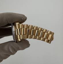 Thumbnail von Rolex Day-Date 36 18038 President Factory soleil blue dial diamonds gold 18KT Full Set