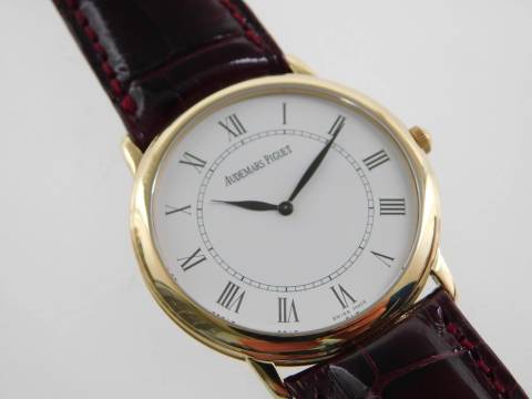 Audemars Piguet Vintage Classique 14894BA Herrenuhr 18 Karat Gelbgold C. 2080 TOP Handaufzug Kaliber 2080 34mm Orig Band und Schließe TOP