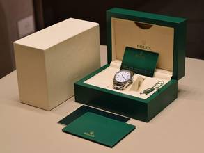 Thumbnail von Rolex Milgauss 116400 White Dial - Rare Green Card 2021 - New