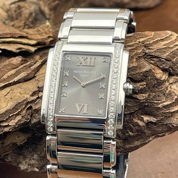 Patek Philippe Twenty~4 Twenty-4 Diamanten - EXTRACT 1999 - Ref. 4910 Patek Extract 1999