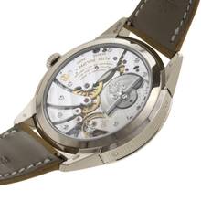 Thumbnail von Patek Philippe Annual Calendar Ref.5326G-001 VAT included