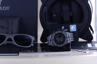 Thumbnail von Hublot Big Bang Unico Italia Independent grey Jeans Carbon Chronograph 45mm Skeleton B+P