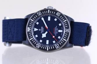 Thumbnail von Tudor Pelagos no Date Carbon Titan Alinghi Red Bull Racing B+P Diver Textilband