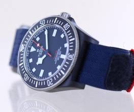 Thumbnail von Tudor Pelagos no Date Carbon Titan Alinghi Red Bull Racing B+P Diver Textilband