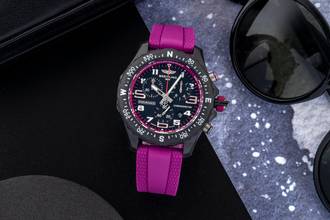 Thumbnail von Breitling Endurance Pro Professional Endurance Pro 38 Purple Lila X83310F61B1S1
