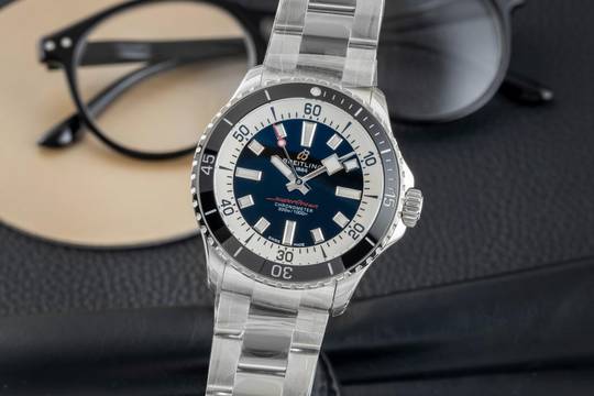  Breitling Superocean Automatic 42 Stahl Herrenuhr Ref A17375211B1A1 