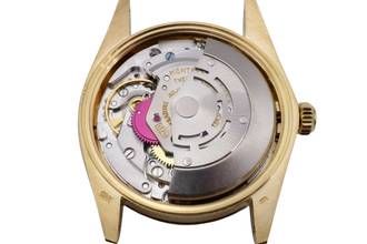 Thumbnail von Rolex Oyster Perpetual Date 34 Silver Dial 18k (0,750) Gold Automatik Herren Ref. 1503 Klassiker