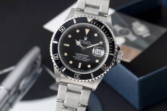  Rolex Submariner Date Oyster Edelstahl Automatik Herrenuhr Ref. 16610 N-Serie 