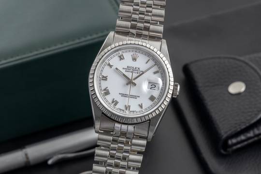  Rolex Datejust 36 White Roman Dial Oyster Stahl Automatik Ref. 16220 X-Serie 