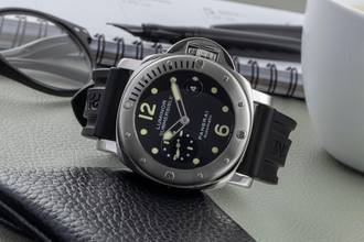 Thumbnail von Panerai Luminor Submersible Automatik Datum Stahl Herrenuhr Ref. PAM00024 B&P