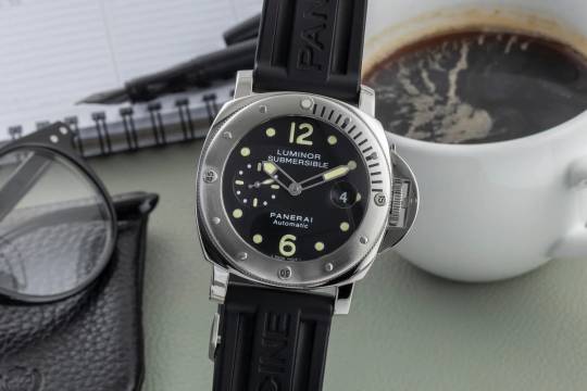  Panerai Luminor Submersible Automatik Datum Stahl Herrenuhr Ref. PAM00024 B&P 