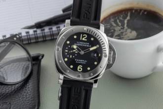  Panerai Luminor Submersible Automatik Datum Stahl Herrenuhr Ref. PAM00024 B&P 