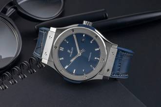 Thumbnail von Hublot Classic Fusion 42 Blue Titan Automatik Herrenuhr Ref. 542.NX.7170.LR